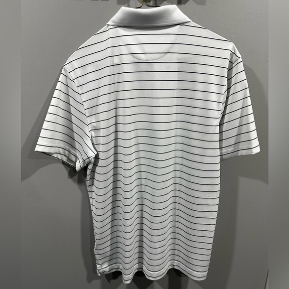 Men’s Small Amazon Essentials Polo - Picture 3 of 3